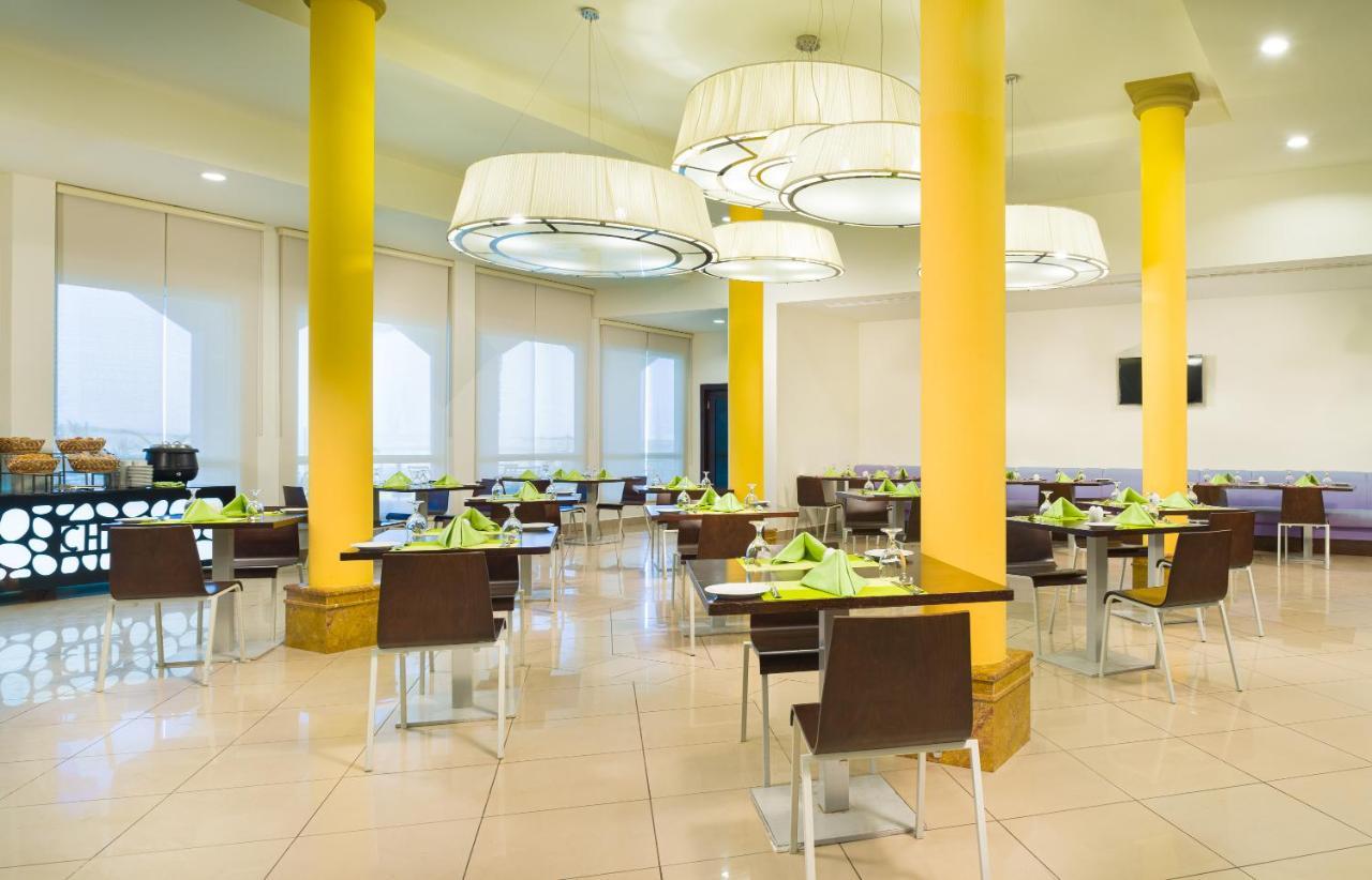 City Hotel Duqm Exterior photo